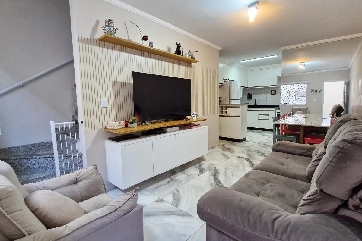 Casa em condomínio para venda com 2 quartos, sendo 2 suítes, 99m²