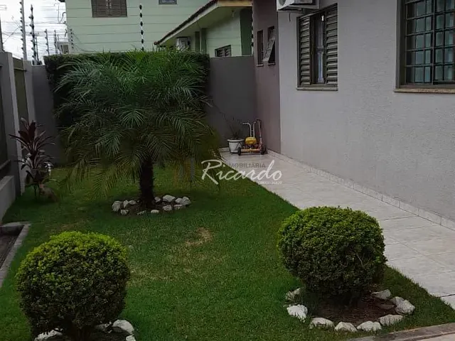 Casa com 265m² 3 quartos e 3 banheiros, à venda, no bairro Jardim Panorama em Arapongas