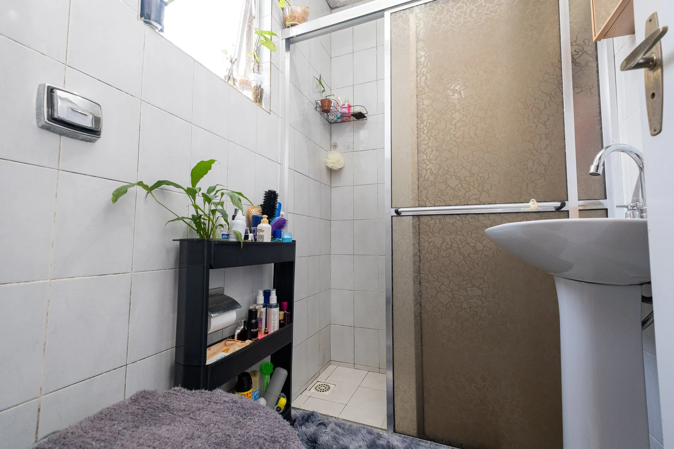 Casa ampla à venda no Centro de Pelotas - 381 m², 6 quartos (sendo 3 suítes), energia solar, pátio com piscina e terreno com 750 m² - 11