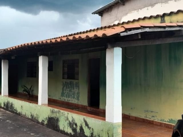 Foto do Casa - Casa com 2 dormitórios à venda, 111 m² por R$ 200.000 - Parque das Gameleiras - Uberaba/MG | ZUCATO IMOBILIARIA LTDA