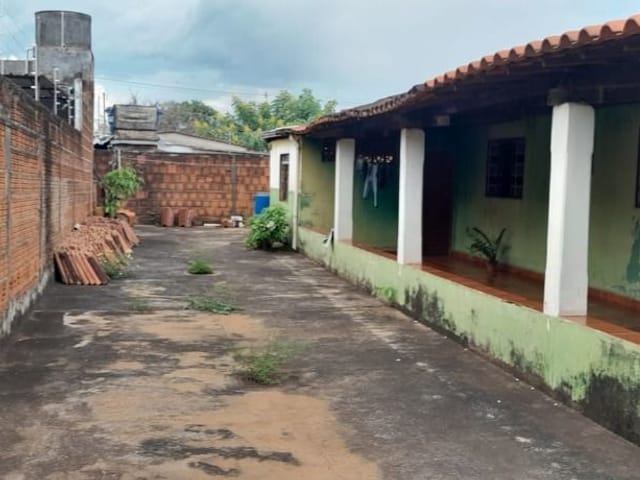 Foto do Casa - Casa com 2 dormitórios à venda, 111 m² por R$ 200.000 - Parque das Gameleiras - Uberaba/MG | ZUCATO IMOBILIARIA LTDA
