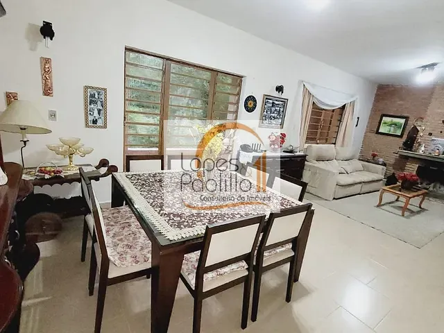 Casa com 5000m² 4 quartos e 1 banheiro, para alugar, no bairro Pinheiral II em Atibaia