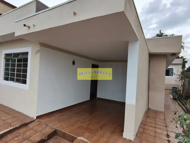 Casa com 260m² 3 quartos e 2 banheiros, à venda, no bairro Vila Marlene em Jundiaí