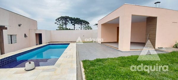 Casa à venda com 2 quartos, 191m² - Foto 1