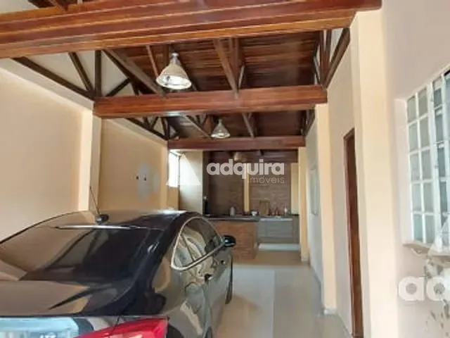 Casa com 456m² 2 quartos e 3 banheiros, à venda, no bairro Contorno em Ponta Grossa