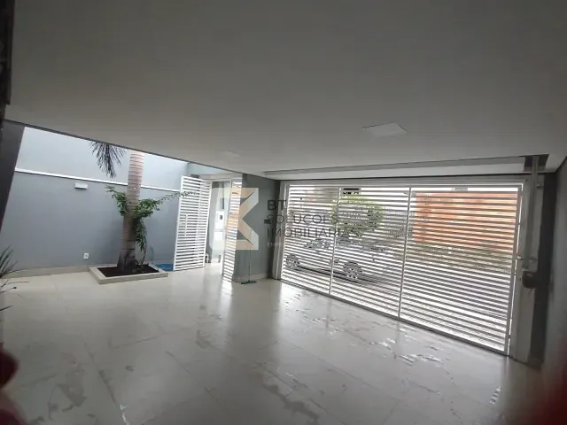 Casa 3 quartos e 2 banheiros, para alugar, no bairro Parque Residencial Sabiás em Indaiatuba