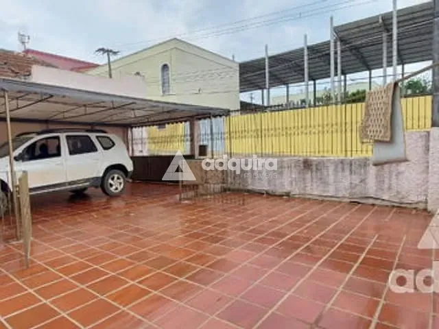 Casa com 330m² 3 quartos e 2 banheiros, à venda, no bairro Boa Vista em Ponta Grossa