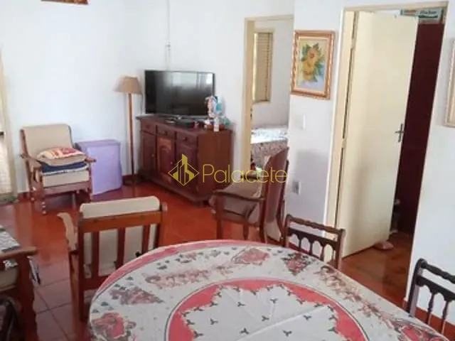 Casa com 440m² 5 quartos e 3 banheiros, à venda, no bairro Estiva em Taubaté