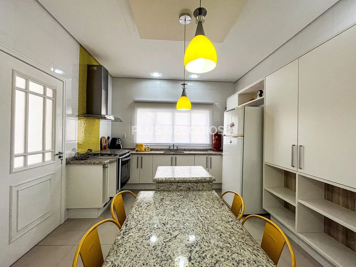 Casa, 3 quartos, 267 m² - Foto 8