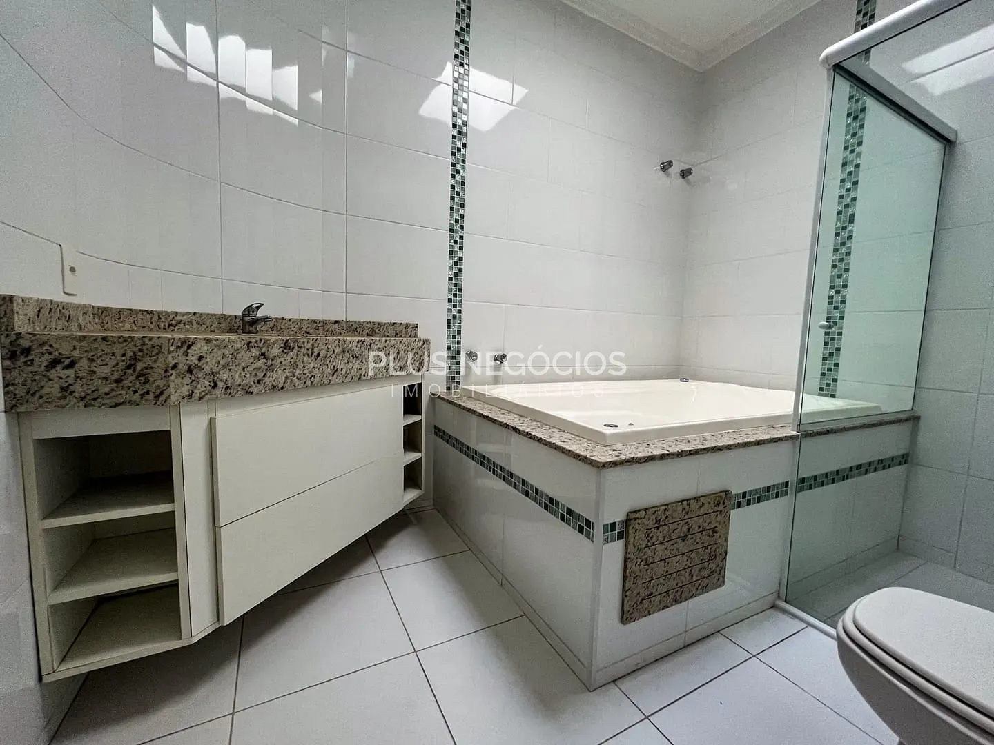 Casa, 3 quartos, 267 m² - Foto 31