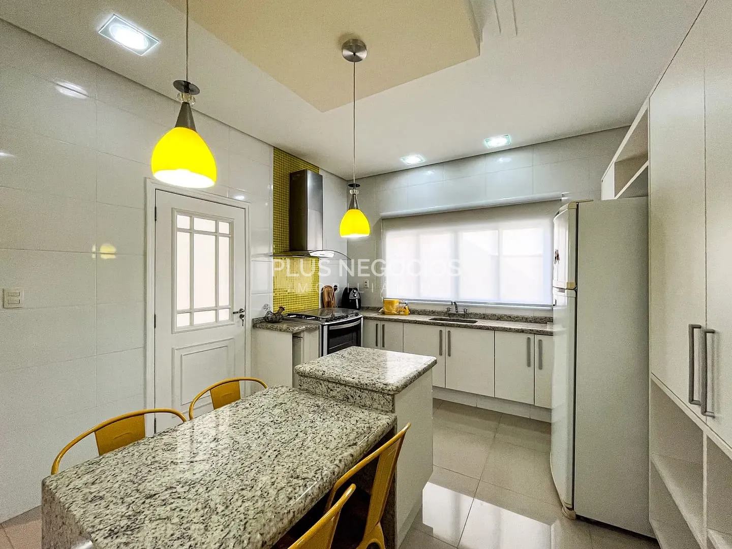 Casa, 3 quartos, 267 m² - Foto 9