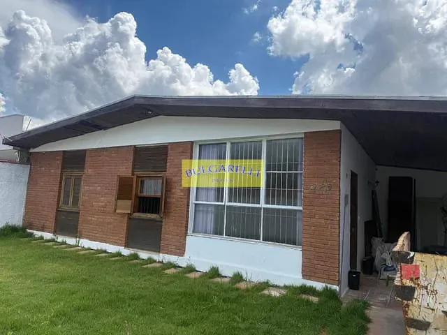 Casa com 194m², para alugar, no bairro Vila Maria Luiza em Jundiaí