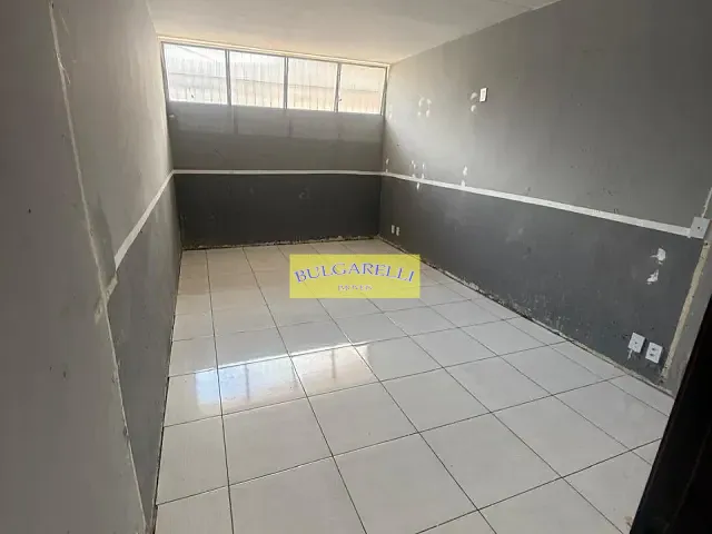 Casa com 194m², para alugar, no bairro Vila Maria Luiza em Jundiaí