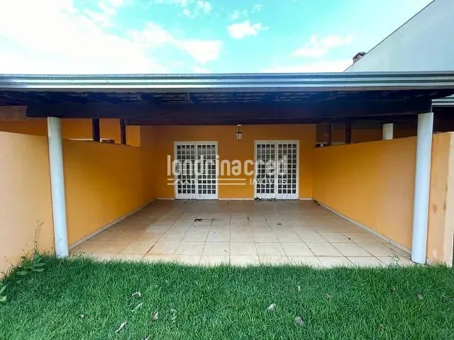 Casa 1 quarto e 1 banheiro, à venda, no bairro Alpes em Londrina