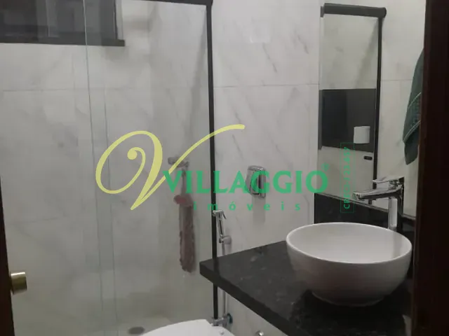 Casa com 200m² 3 quartos e 3 banheiros, à venda, no bairro Parque das Aroeiras em São José do Rio Preto
