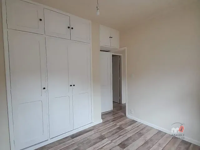 Casa com 157m², à venda, no bairro Mosela em Petrópolis