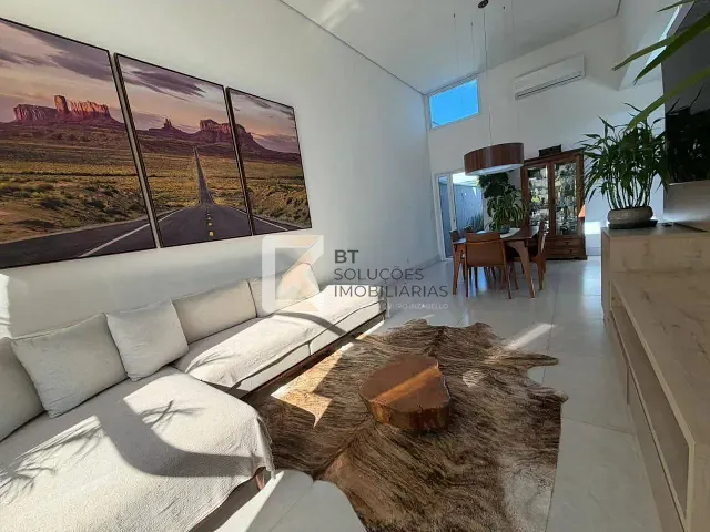 Casa com 216m² 3 quartos e 2 banheiros, à venda, no bairro Vila Rubens em Indaiatuba