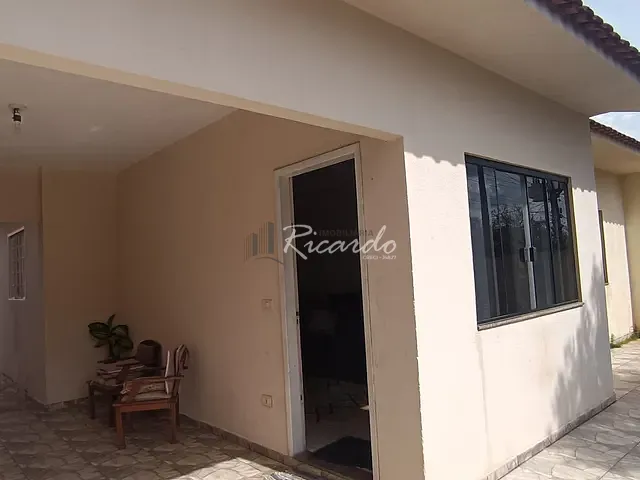 Casa com 298m² 3 quartos e 2 banheiros, à venda, no bairro Jardim Novo Horizonte em Arapongas