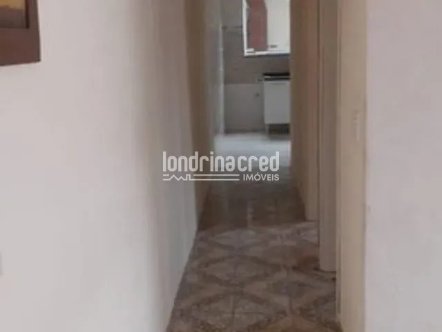 Casa com 125m² 2 quartos e 1 banheiro, à venda, no bairro Jardim Athenas em Londrina