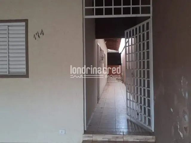 Casa com 125m² 2 quartos e 1 banheiro, à venda, no bairro Jardim Athenas em Londrina