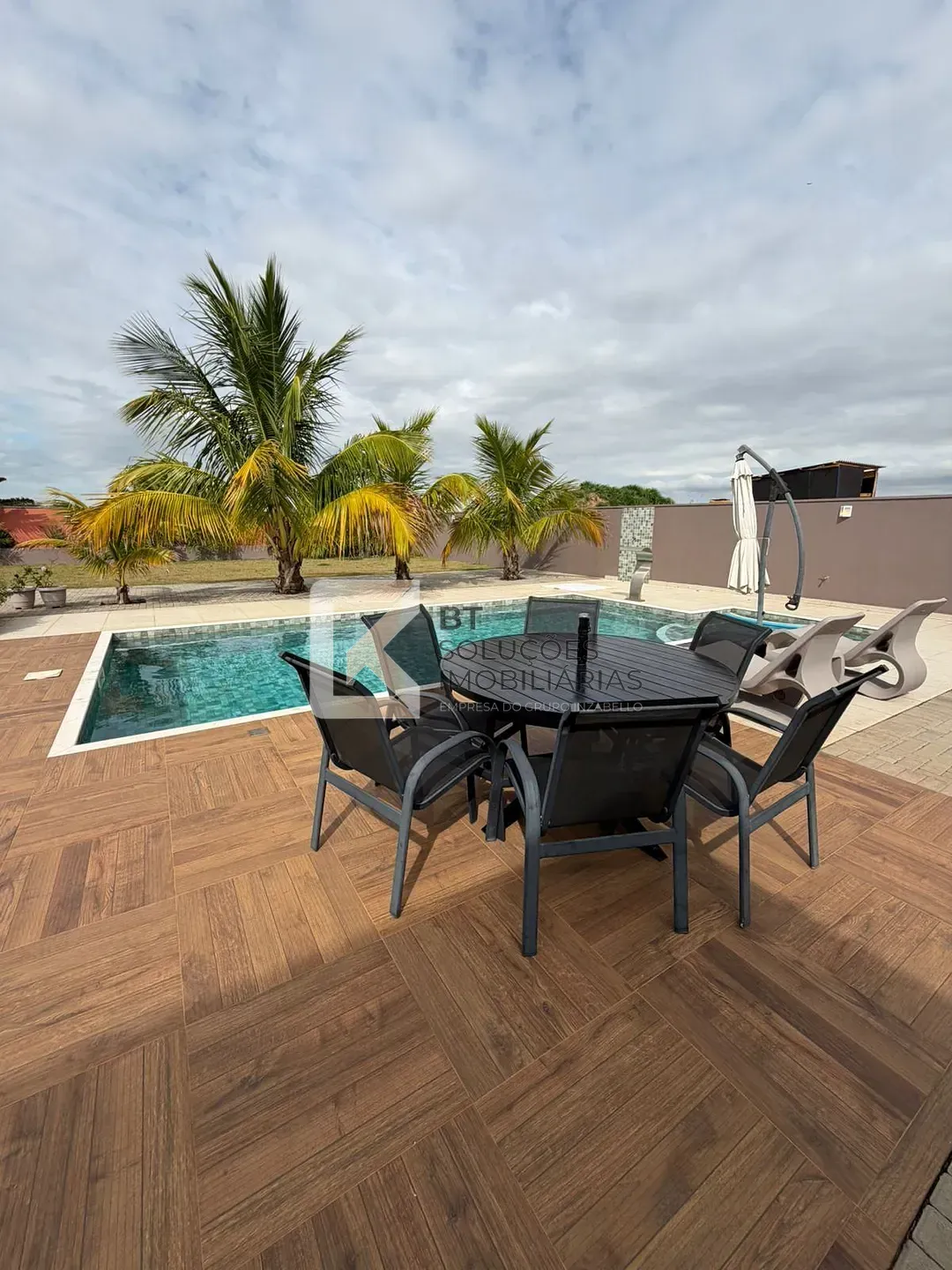 Casa, 4 quartos, 350 m² - Foto 2
