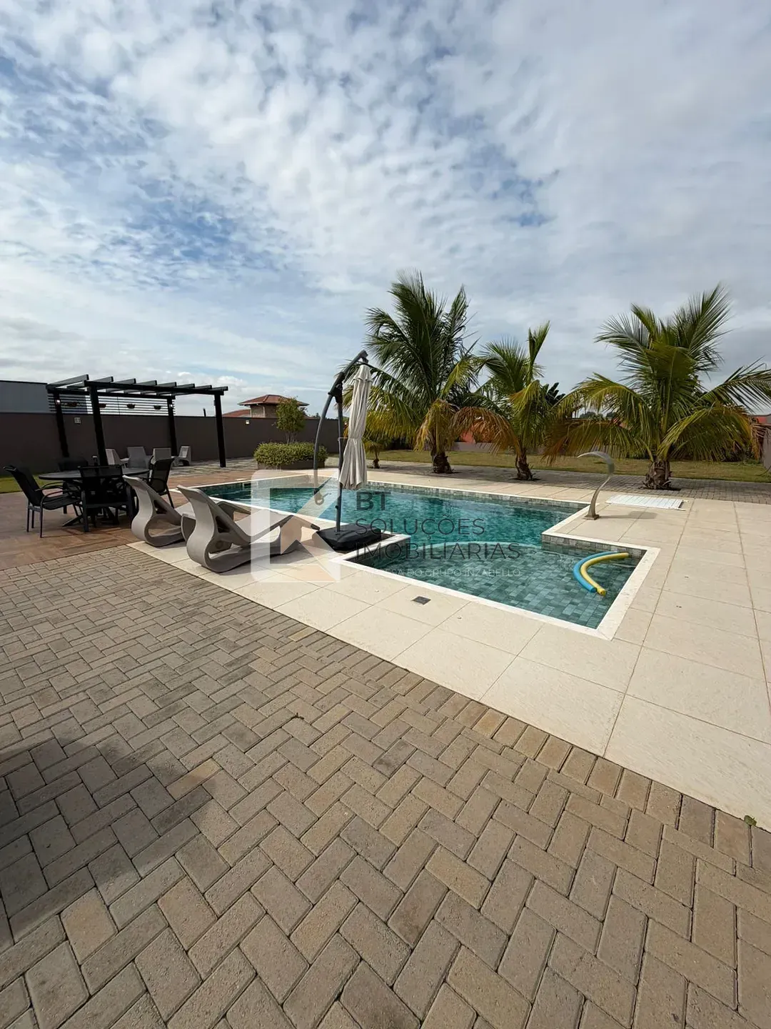 Casa, 4 quartos, 350 m² - Foto 3