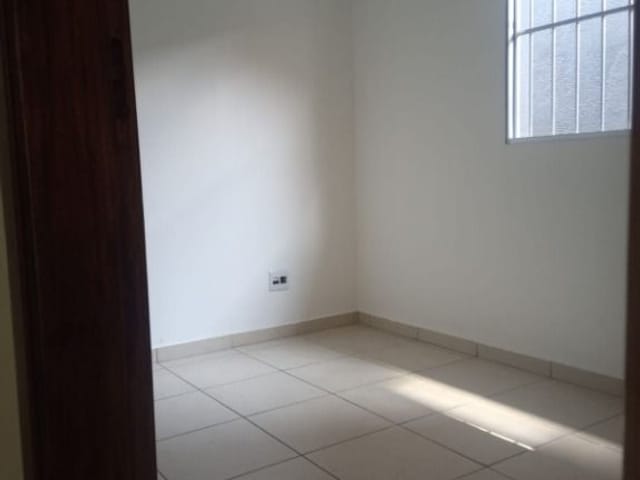 Casa com 150m² 3 quartos e 2 banheiros, à venda, no bairro Pestana em Osasco