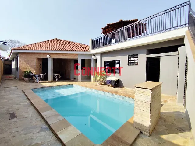 Casa com 520m² 3 quartos e 4 banheiros, à venda ou para alugar, no bairro Parque Residencial Cidade Universitaria em Ribeirão Preto