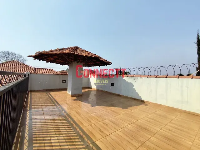 Casa com 520m² 3 quartos e 4 banheiros, à venda ou para alugar, no bairro Parque Residencial Cidade Universitaria em Ribeirão Preto