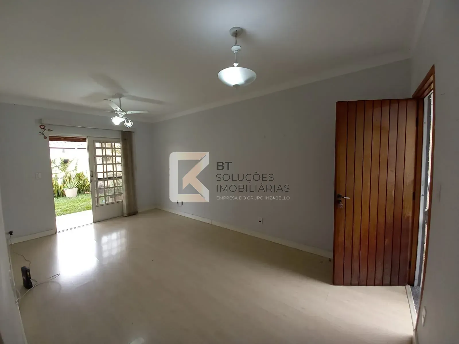 Casa, 2 quartos, 70 m² - Foto 1
