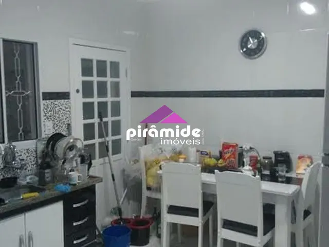 Casa com 125m² 2 quartos e 1 banheiro, à venda, no bairro Jardim das Indústrias em São José dos Campos