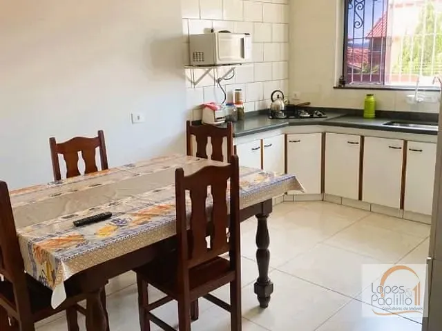 Casa com 300m² 3 quartos e 2 banheiros, à venda, no bairro Jardim do Alvinópolis em Atibaia