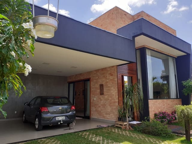 Foto do Casa - Casa com 3 dormitórios à venda, 216 m² por R$ 1.420.000,00 - Estância dos Ipês - Uberaba/MG | ZUCATO IMOBILIARIA LTDA