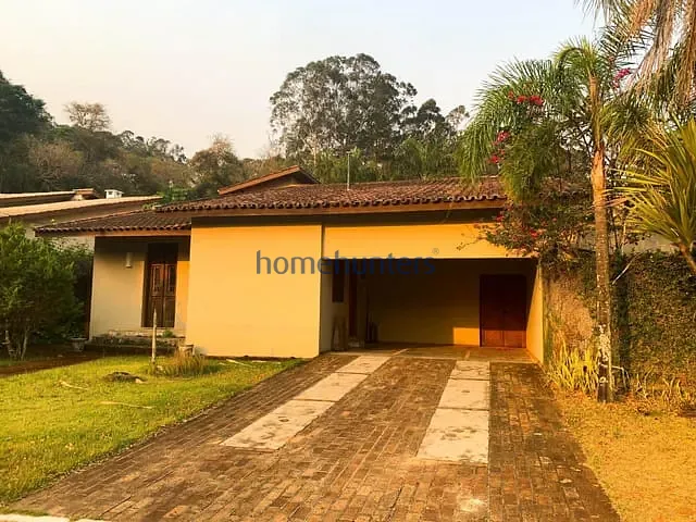 Casa com 900m² 3 quartos e 4 banheiros, à venda, no bairro Sousas em Campinas