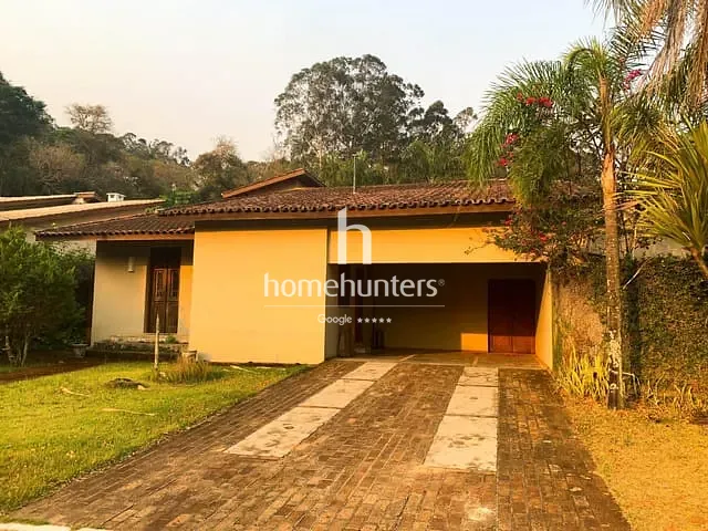 Casa com 900m² 3 quartos e 4 banheiros, à venda, no bairro Sousas em Campinas