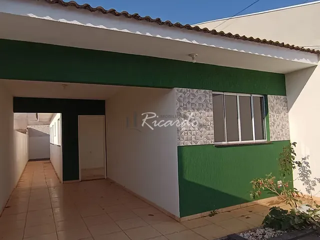 Casa 2 quartos e 1 banheiro, à venda, no bairro Jardim Califórnia I em Sabáudia