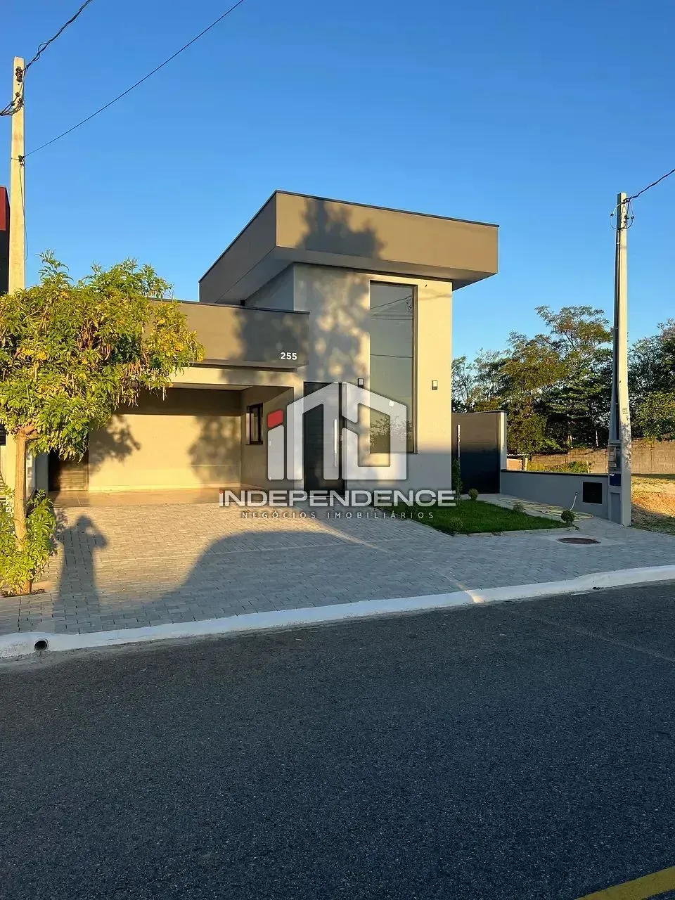 Casa, 3 quartos, 130 m² - Foto 1