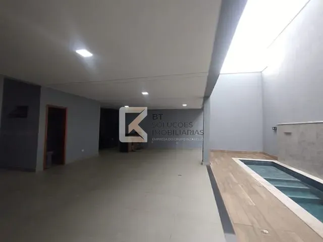 Casa 3 quartos e 2 banheiros, para alugar, no bairro Jardim Bela Vista em Indaiatuba