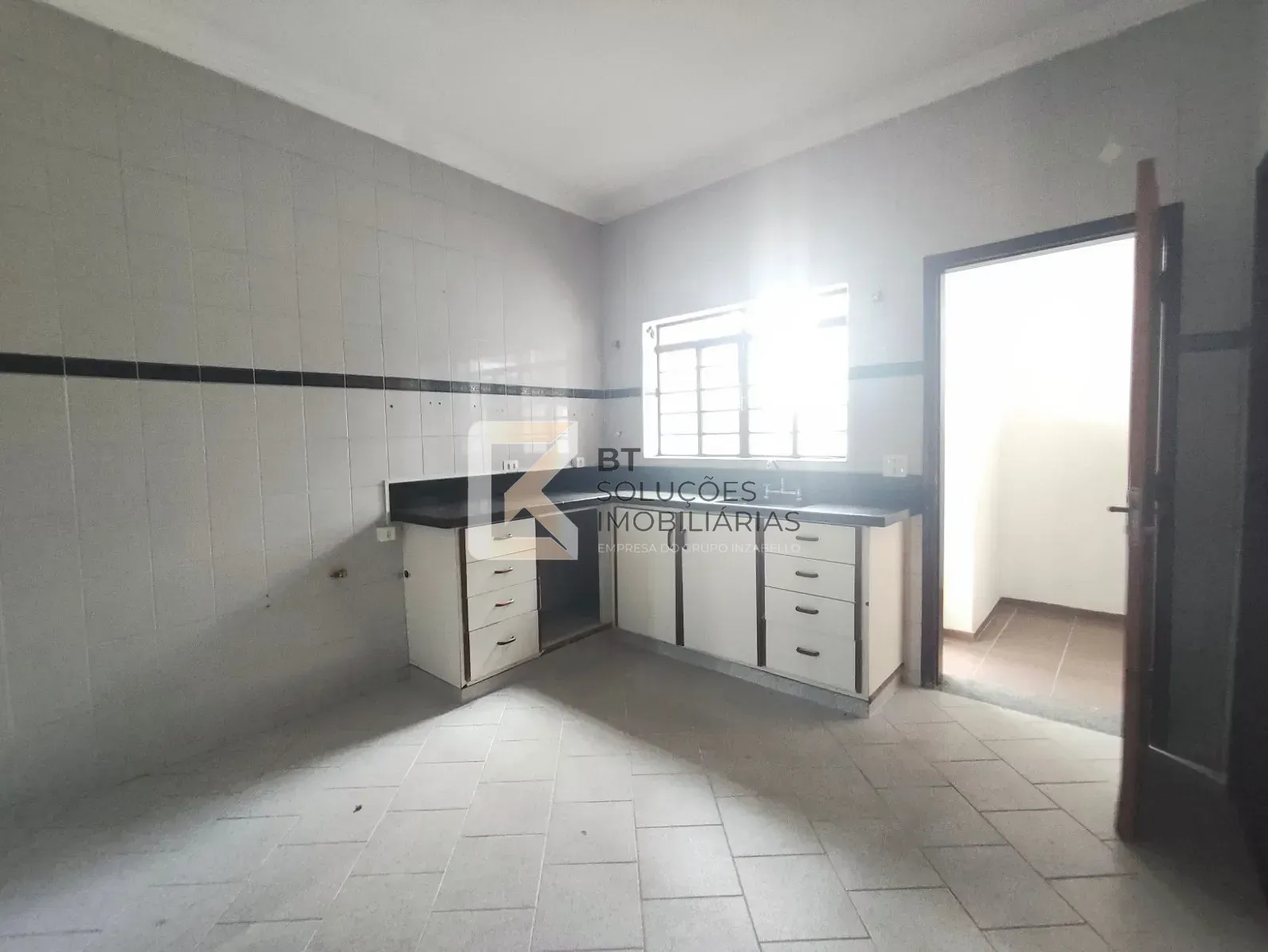 Casa, 1 quarto, 250 m² - Foto 15
