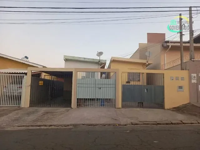 Casa com 300m² 2 quartos e 1 banheiro, à venda, no bairro Parque Dom Pedro II em Campinas
