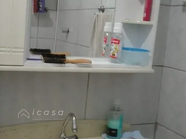 Casa com 250m² 3 quartos e 1 banheiro, à venda, no bairro Parque Senhor do Bonfim em Taubaté