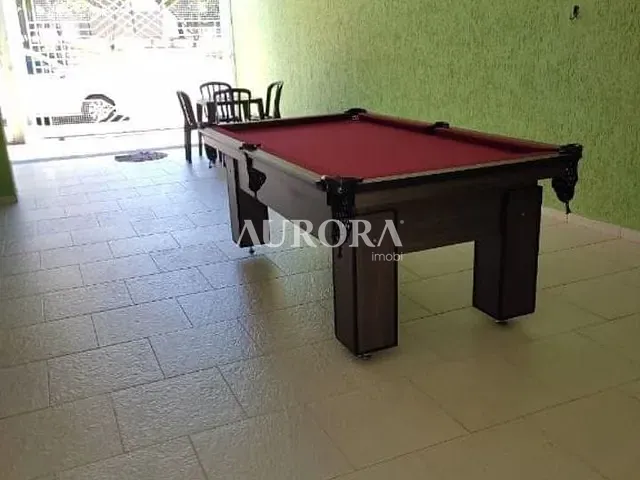 Casa com 318m² 3 quartos e 2 banheiros, à venda, no bairro Igapó em Londrina