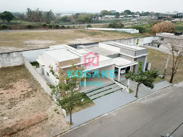 Casa com 300m² 3 quartos e 3 banheiros, à venda, no bairro Condomínio Terras do Vale em Caçapava