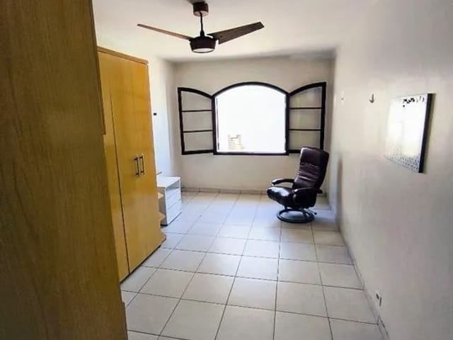 Casa com 540m² 4 quartos e 4 banheiros, à venda, no bairro Vila da Oportunidade em Carapicuíba