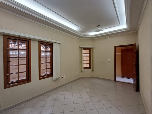 Foto do Casa - Casa com 4 dormitórios para Locação - R$ 5.800,00/mês - Jardim das Indústrias - São José dos Campos/SP | PIRAMIDE IMOVEIS