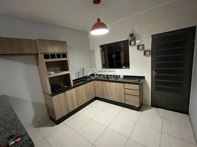 Casa 2 quartos e 1 banheiro, para alugar, no bairro Loteamento Metropolitam em Arapongas