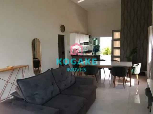 Casa com 300m² 3 quartos e 3 banheiros, à venda, no bairro Condomínio Terras do Vale em Caçapava