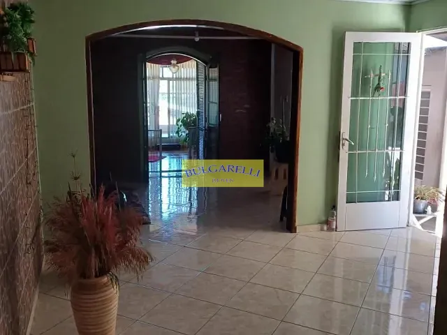 Casa com 250m² 3 quartos e 3 banheiros, à venda, no bairro Jardim Colonial em Jundiaí