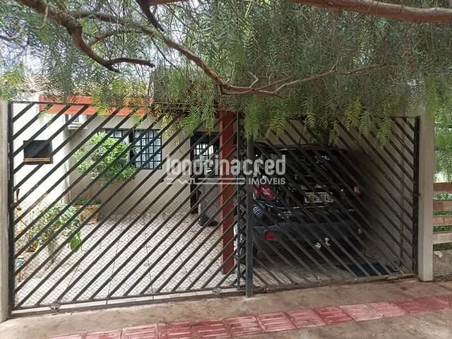 Casa com 125m² 2 quartos e 3 banheiros, à venda, no bairro Jardim Montecatini em Londrina