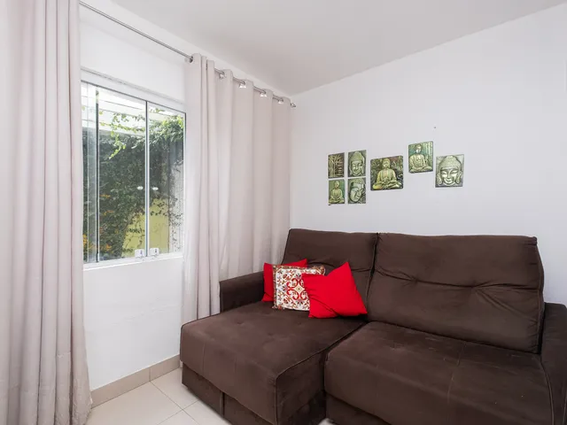 Casa com 250m² 3 quartos e 3 banheiros, à venda, no bairro Três Vendas em Pelotas
